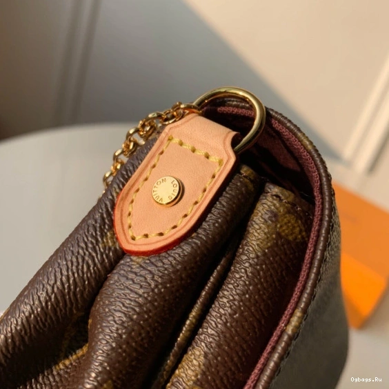 Louis PM Vuitton Favorite 0219